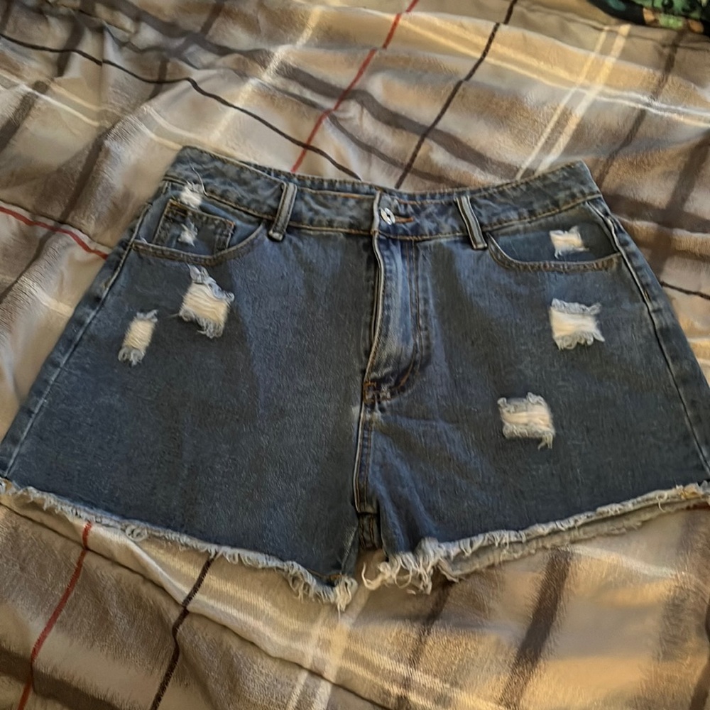 SHEIN Jean shorts.  Size large.